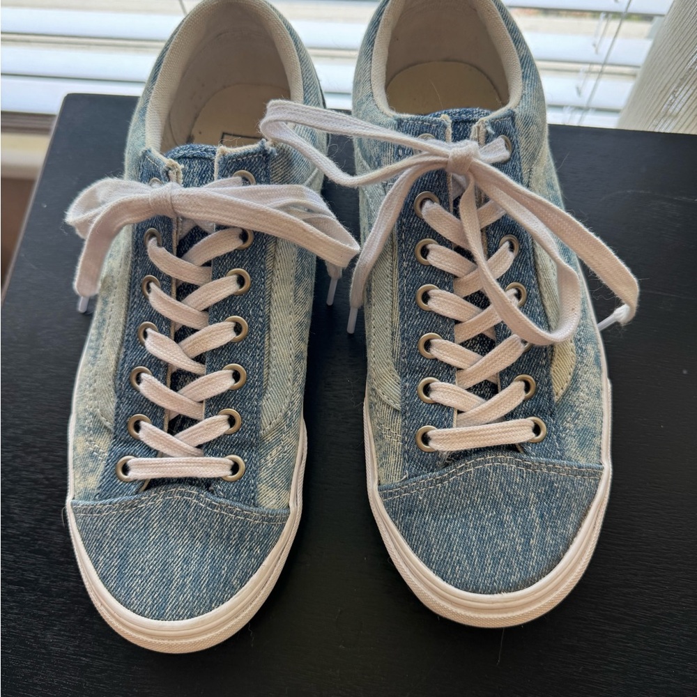 Vans Acid Washed Denim Sneakers, Men’s 6.5 Womens 8
